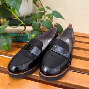 - Dr Scholl’s Webster Loafer